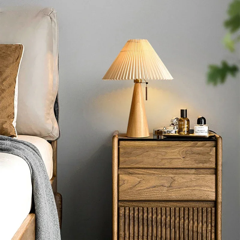 Retro Pleated Table Lamp Nordi - огляд і ціна Lighting Table Decor