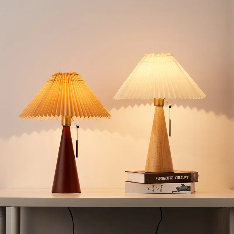 Retro Pleated Table Lamp Nordi - огляд і ціна Lighting Table Decor